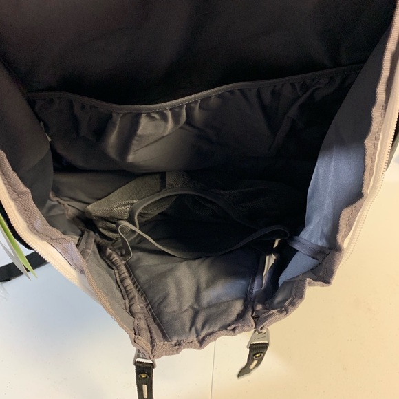 Nike Hoops Elite Max Air Team Basketball Backpack - Picture 6 of 6